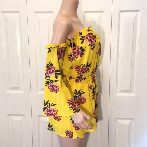 Toxik3 Yellow Floral Off The Shoulder Long Sleeve Romper Size Medium - Picture 7 of 11